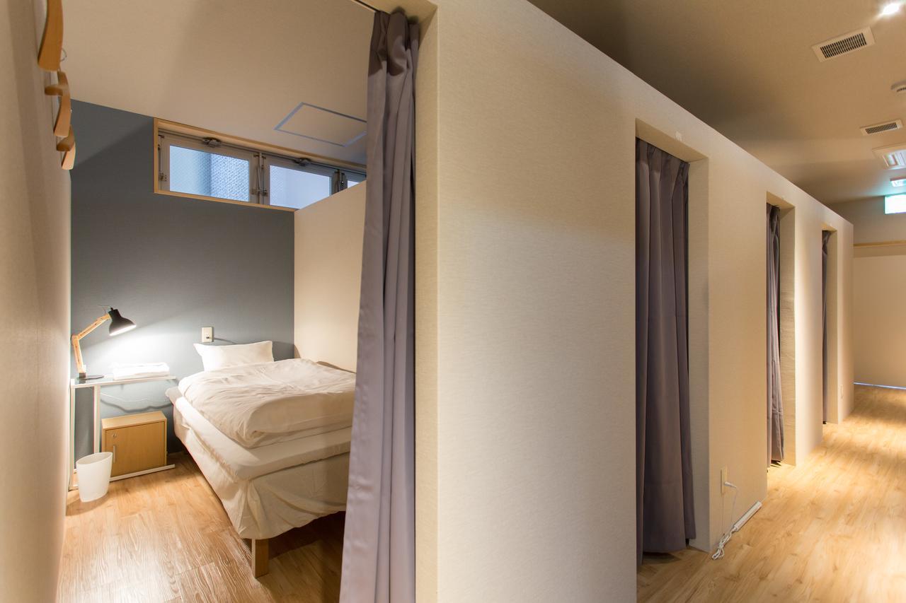 Bed Stock Hostel Fukuoka  Exterior photo