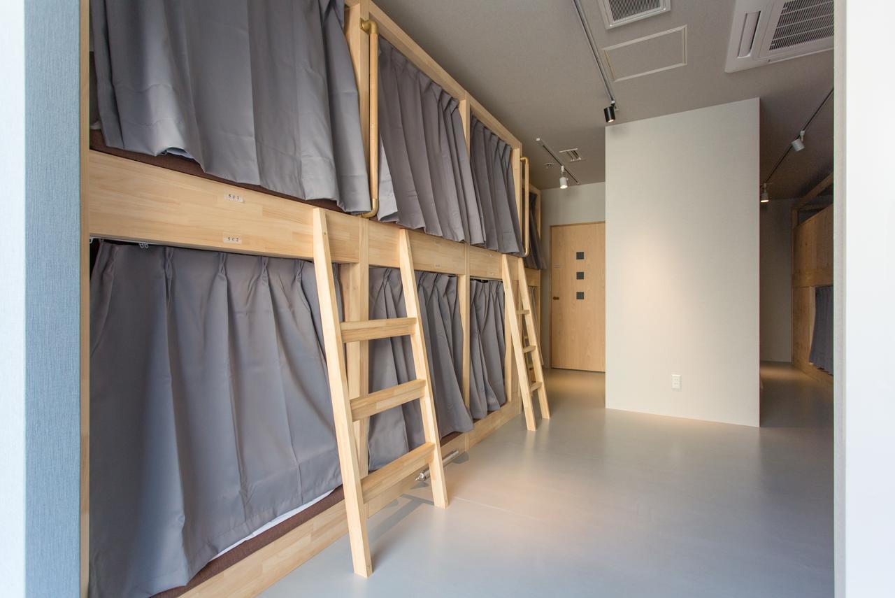Bed Stock Hostel Fukuoka  Exterior photo